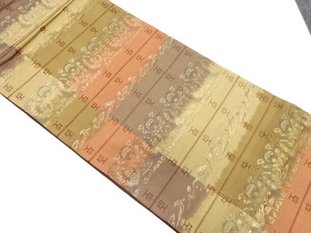 横段に花鳥模様織り出し全通袋帯